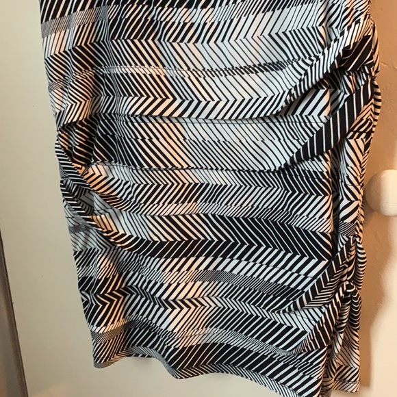 BCBG mixed media black and cream rusched dress - Picture 2 of 5